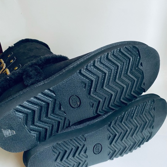 Black boots size 8 - Picture 3 of 10